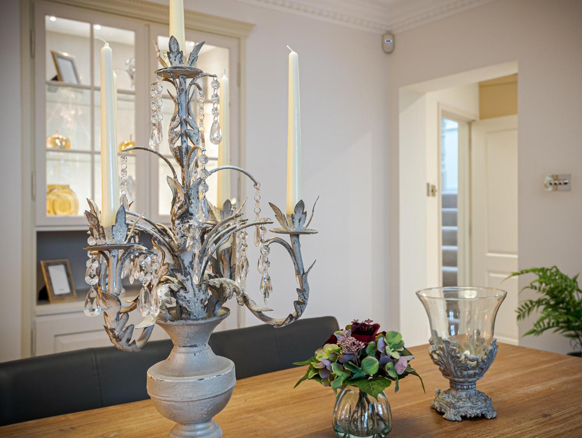 Modern 3 Bedroom Luxury House With Garage In Апартаменты *